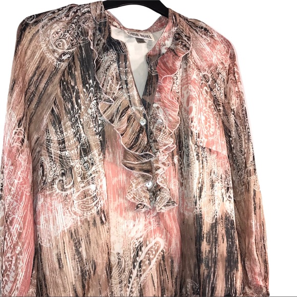 Beautiful Dina Ariel Pink Ruffle Top 😍 - Picture 2 of 12